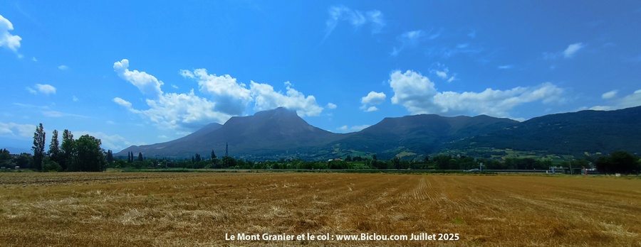 Le Mont et col du Granier vus de Myans (Savoie)