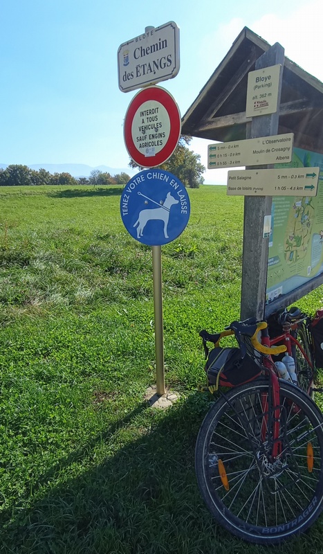 Bloye : non loin de l'étang de Crosagny
