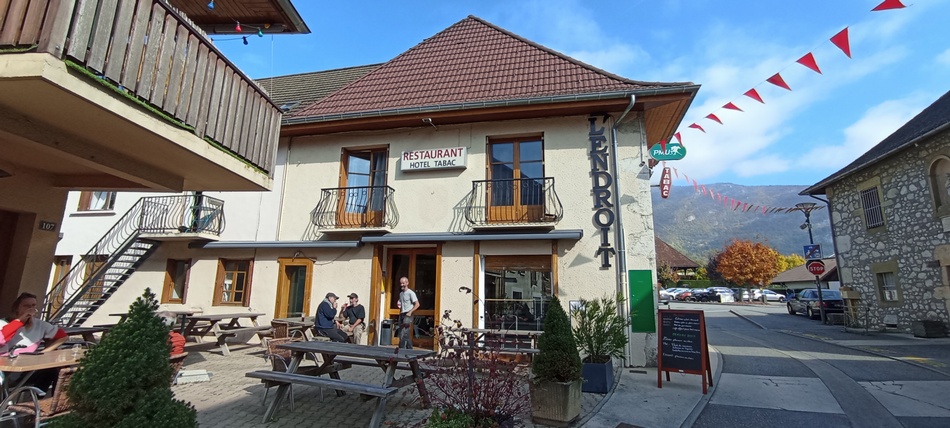 Pause Déjeuner à Novalaise