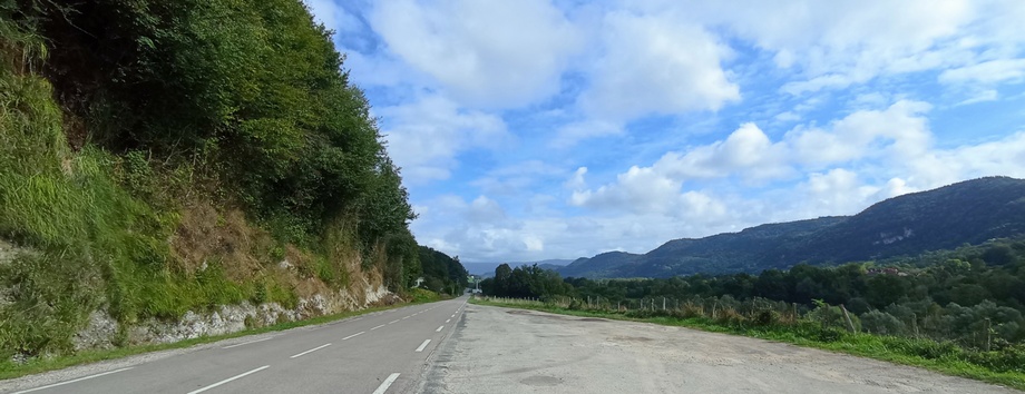 A la recherche de la vélo route des cinq lacs ? : La Vallée de l'Ainan