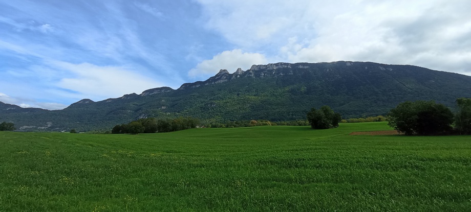 La dent du chat vue du côté Novalaise