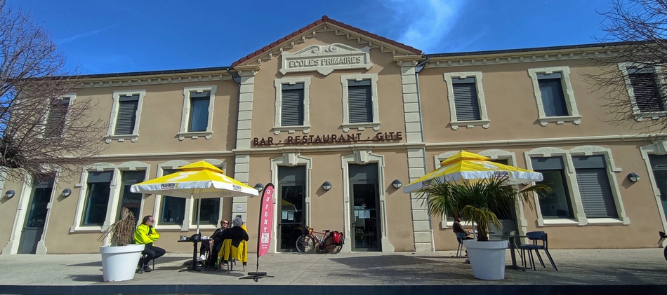 Le Préau de Baix : Restaurant à Baix