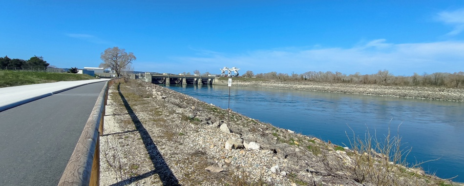 Barrage de Sauveterre