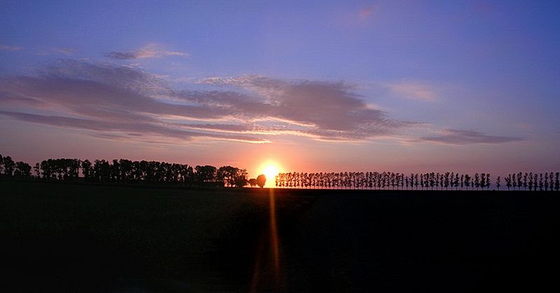 Lever de soleil sur le Polder du Mont saint Michel en 2006