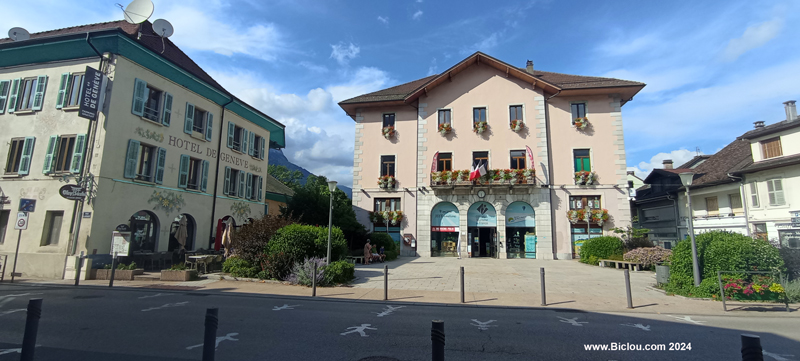 Faverges-zentrum-calme-juillet-2024