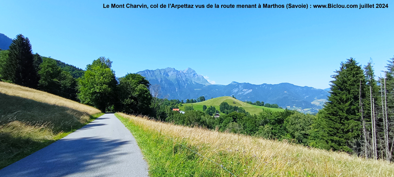 Panorama-sur-Vallee-combe-de-savoie-rafforts