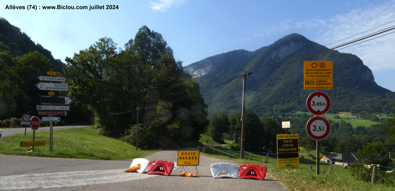 route-barree-acces-pont-de-l-abime-gruffy-cusy-74