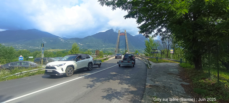 pont-de-gilly-savoie-acces-gilly-danger-voie-verte-gauche-et-droitetitle=pont-de-gilly-savoie-acces-gilly-danger-voie-verte-gauche-et-droite