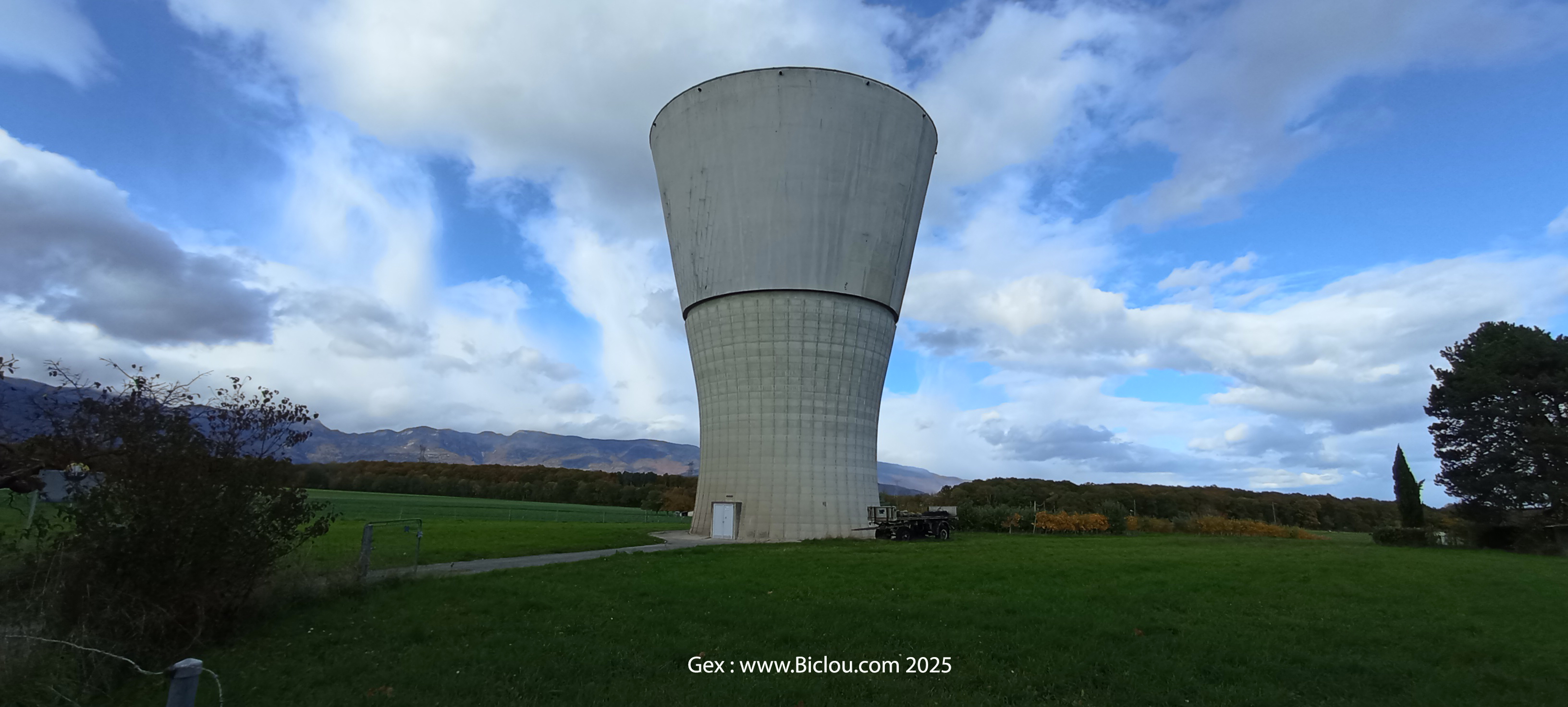 Chateau-d-eau-pays-de-Gextitle=Chateau-d-eau-pays-de-Gex