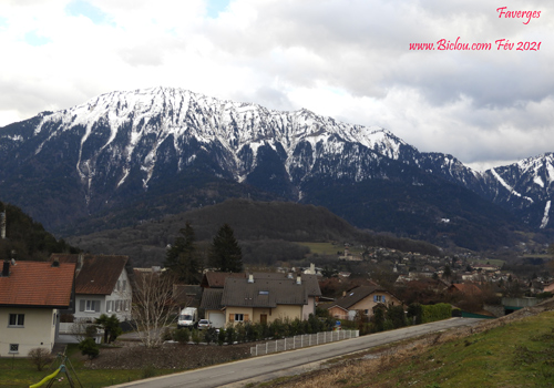 Vue-de-Faverges-et-sa-dent-de-cons-peletitle=Vue-de-Faverges-et-sa-dent-de-cons-pele