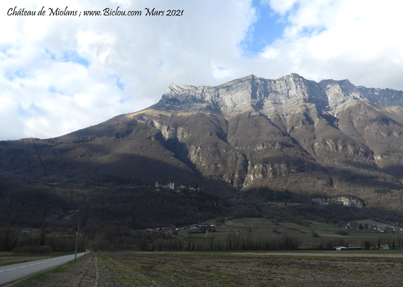 Chateau-Miolans-sous-Arclusaz