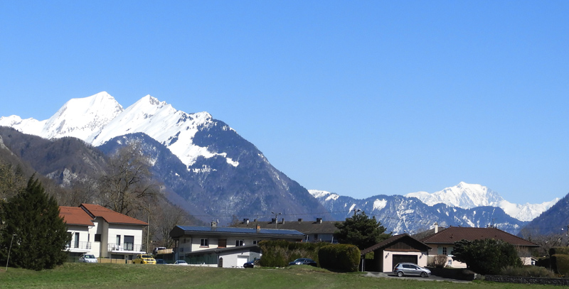 Voyage-autour-de-la-chambre-mont-blanc-charvintitle=Voyage-autour-de-la-chambre-mont-blanc-charvin