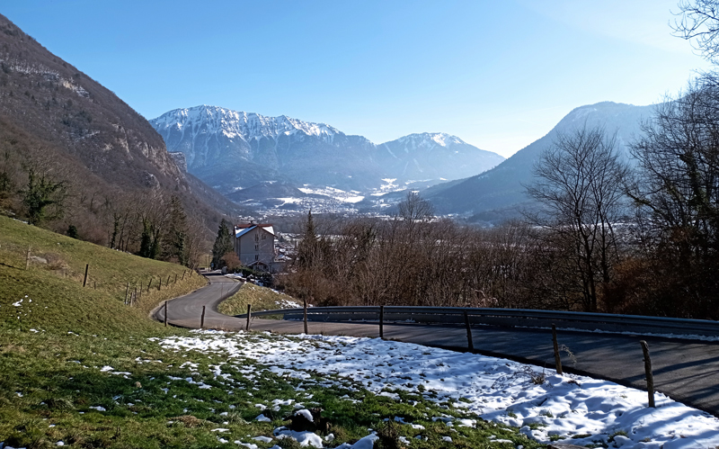 Momtee-forclaz-montmin-vue-de-Vesonne-Faverges-dent-de-cons-Gieztitle=Momtee-forclaz-montmin-vue-de-Vesonne-Faverges-dent-de-cons-Giez
