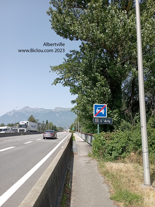 piste-cyclable-albertville