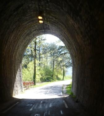 Tunnel-de-Duingt