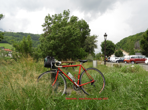 Albertville : entre camping et pont des Adoubles