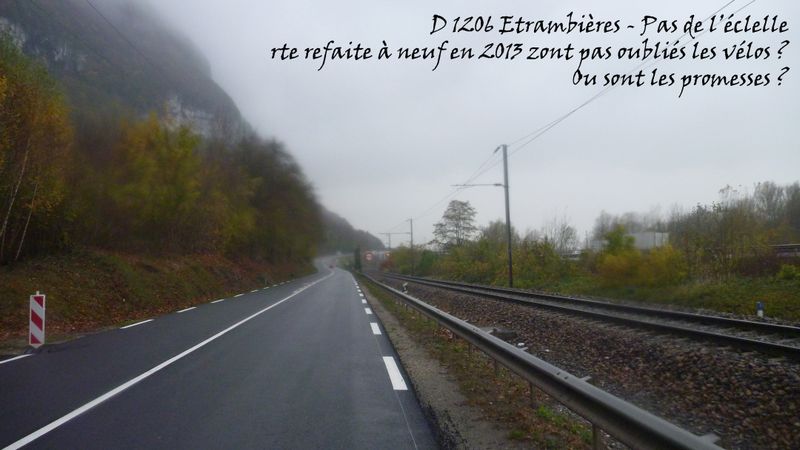 goudronage inutile ici sur la D 1206 en 2013