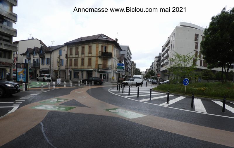Annemasse : Giratoire : On a pas tout compris bien que l'intention soit louable