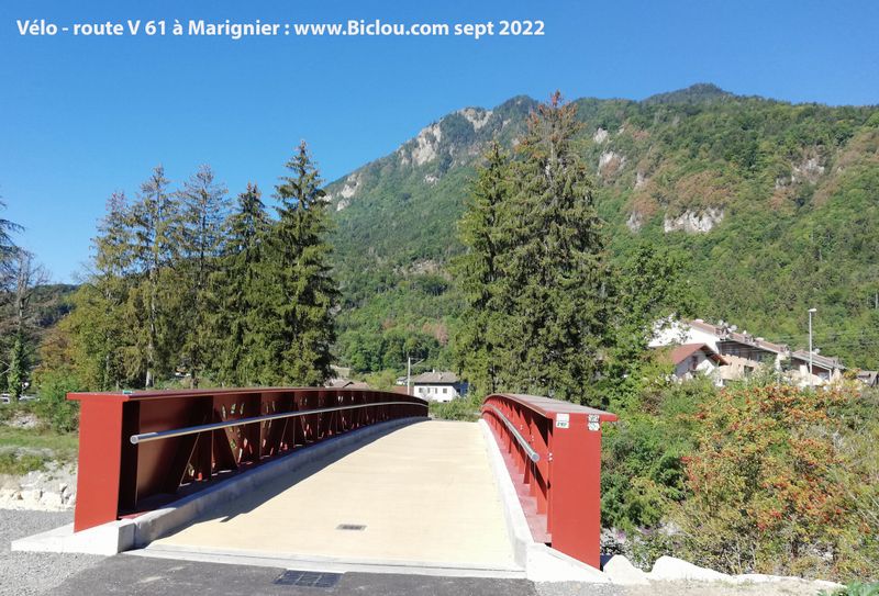 La fameuse passerelle de Marignier au dessus du Giffre sur Véloroute V 61 (sept 2022)
