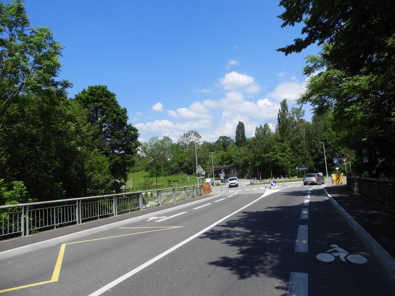 De belles Bandes cyclables en effet à Grésy sur Aix