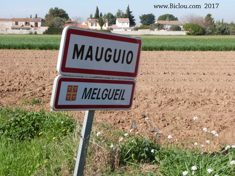 Travaux débutés en mars 2017 à Montfrin sur ViaRhôna, liaison vers pont du Gard