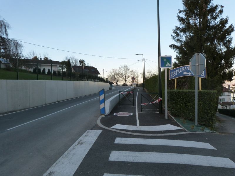Tour Léman ; voie verte Excenevex en construction en 2015